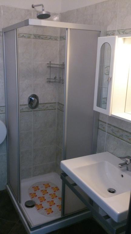 Hotel Paradise Bruzolo Szoba fotó