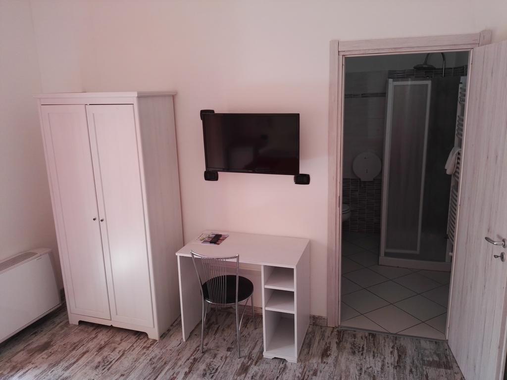 Hotel Paradise Bruzolo Kültér fotó