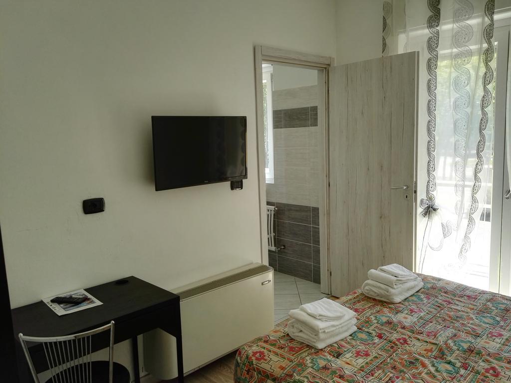 Hotel Paradise Bruzolo Kültér fotó
